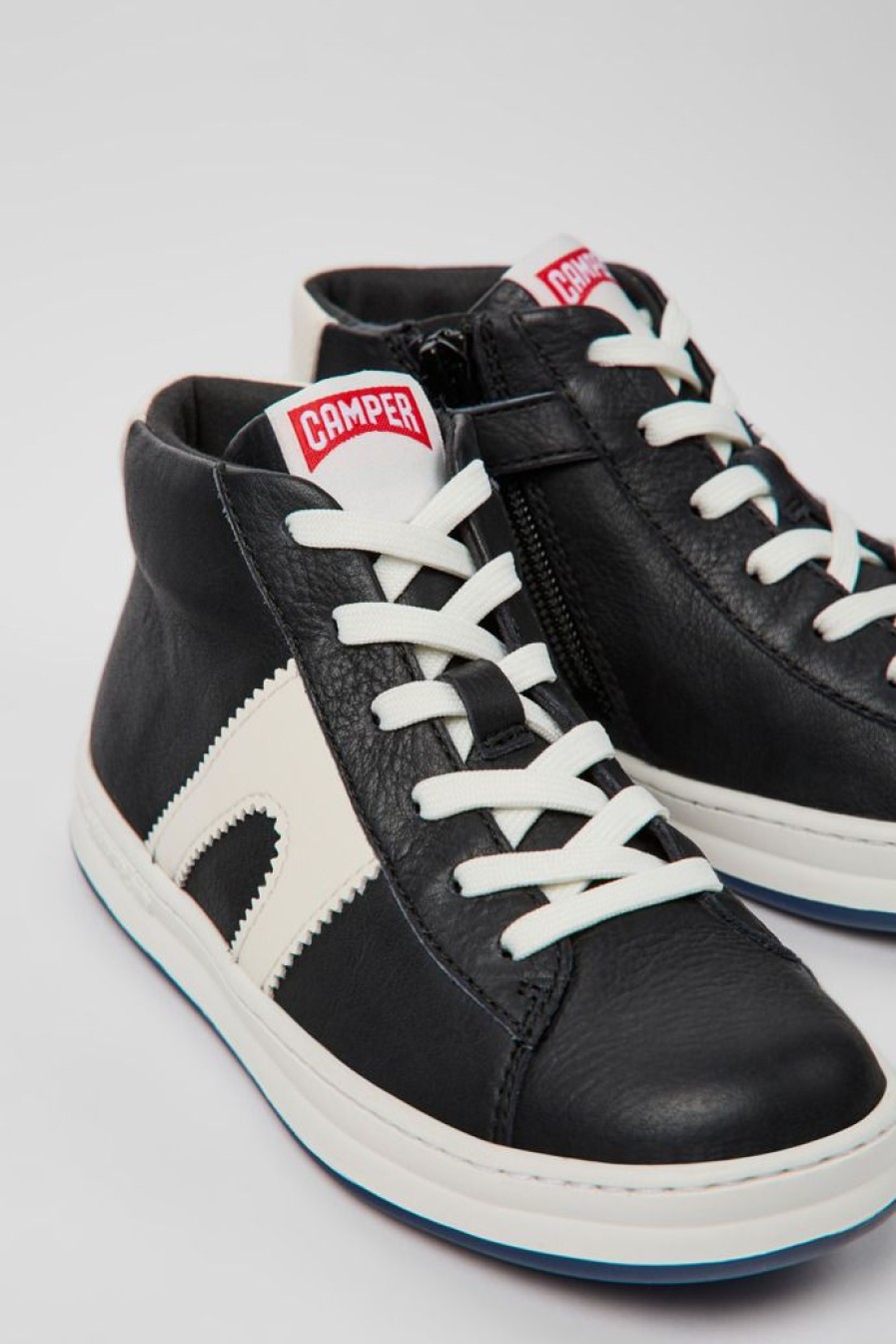 Camper Zapatillas | Sneakers Blancas Y Negras De Piel Para Ninos